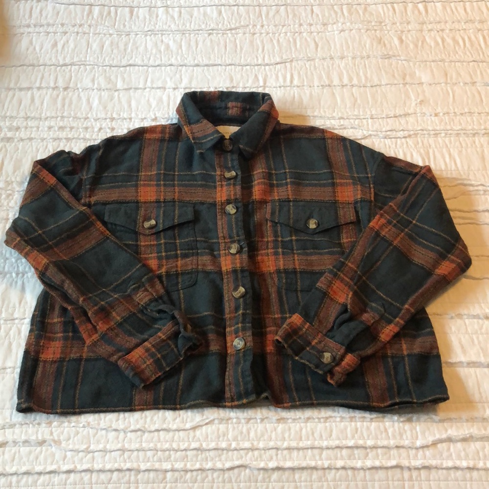 American Eagle Plaid Cropped Flannel Sz. Small